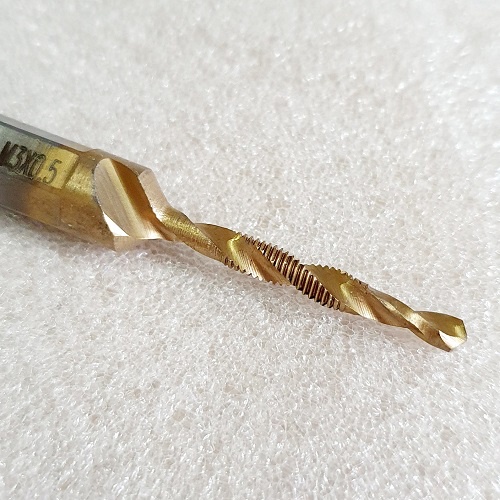 Một Đầu Khoan Tạo Ren Trong M3, Doa Âm Mũi Vít, Chuôi Lục Giác 6 Ly M3x0.5