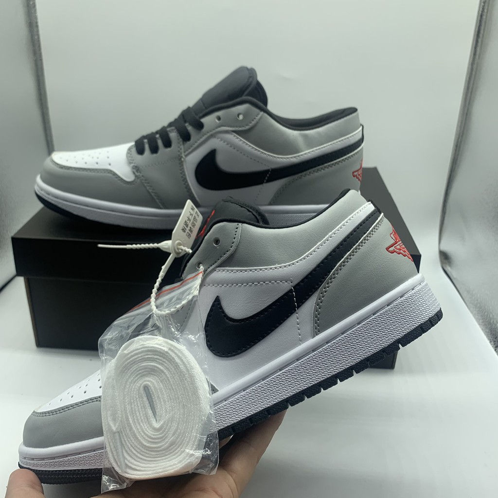 [ KELLY SNEAKERS ] Jordan 1 Low SmokeGrey v2 Ảnh thật + Hàng Sẵn ) | BigBuy360 - bigbuy360.vn