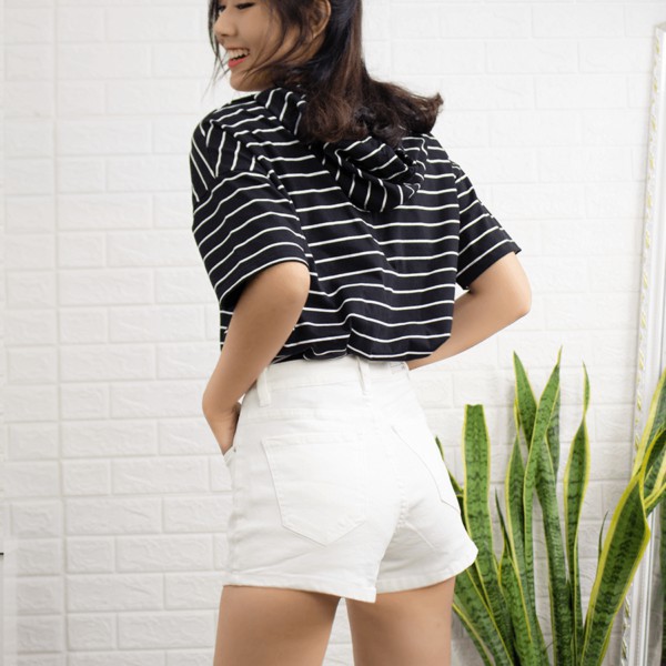 Quần Short Jean Màu Trắng Tinh Khôi Siêu Dễ Thương J0236