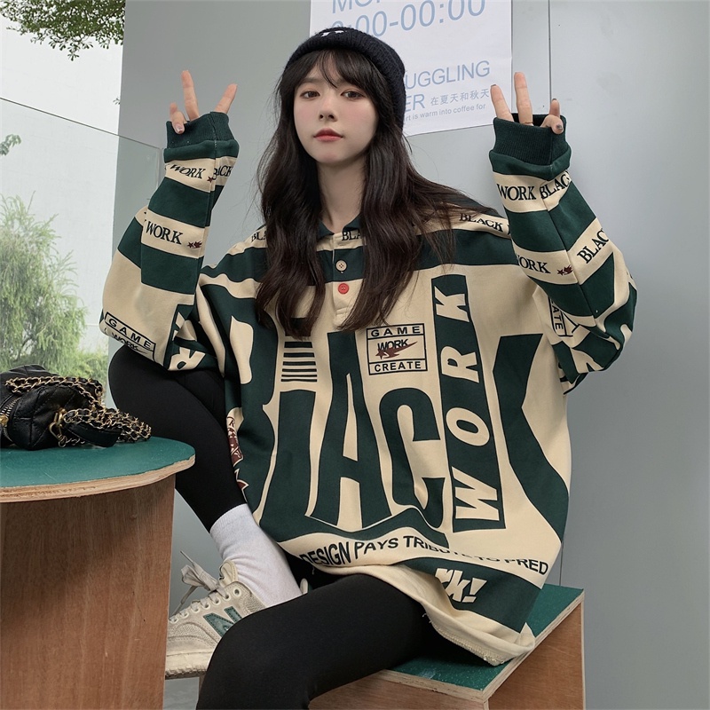 Áo thun nữ tay dài có cổ dáng rộng phong cách retro