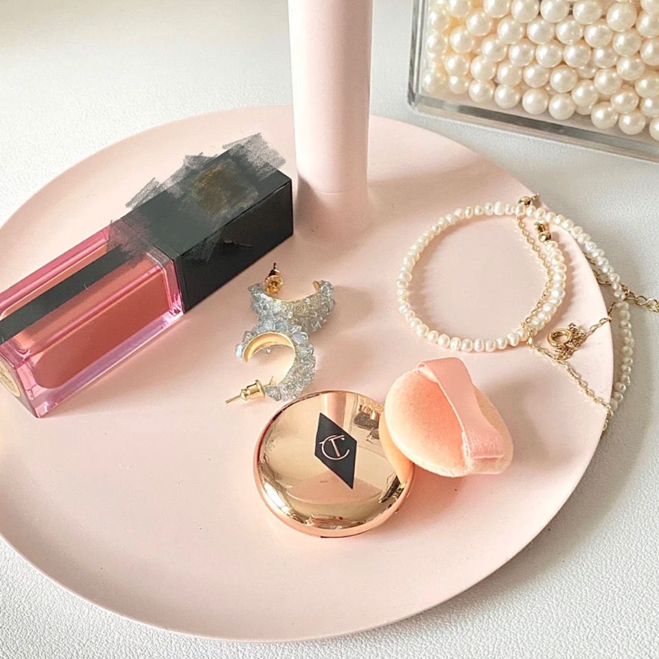 [Hàng mới về] Phấn phủ dạng nén Charlotte Tilbury 0.8g che khuyết điểm thời trang | BigBuy360 - bigbuy360.vn