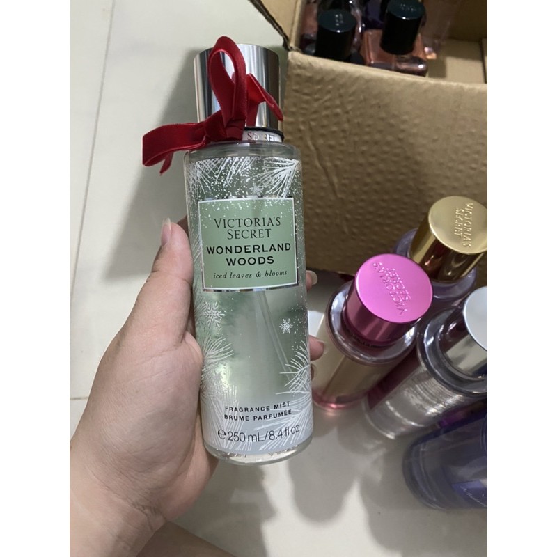 (Mẫu mới ) Xịt toàn thân  Victoria secret 250ml ( inbox mình  chọn  mùi  )