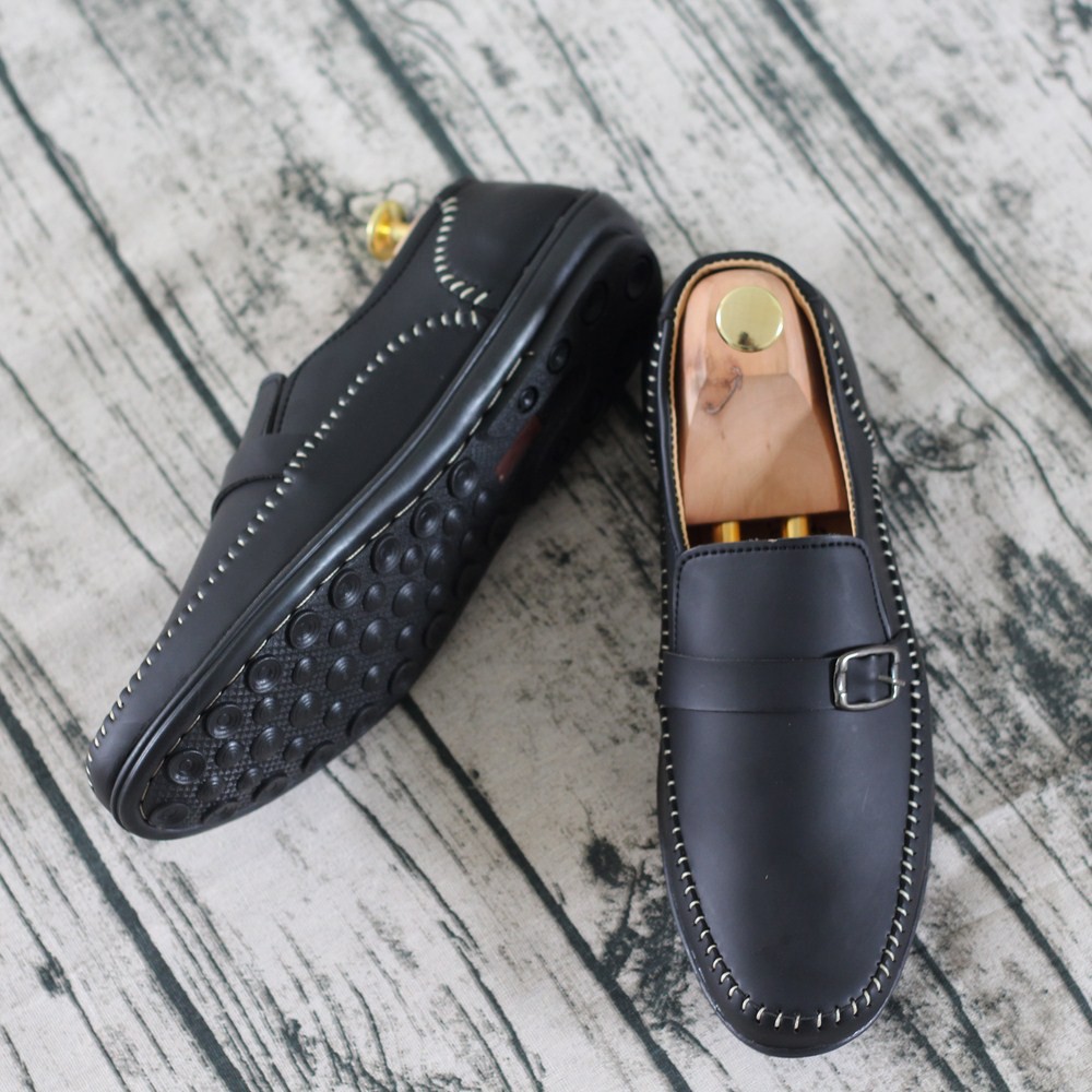 Giày Lười Nam Chỉ Trắng Đen [Có Hộp & 2 Tất] | BigBuy360 - bigbuy360.vn