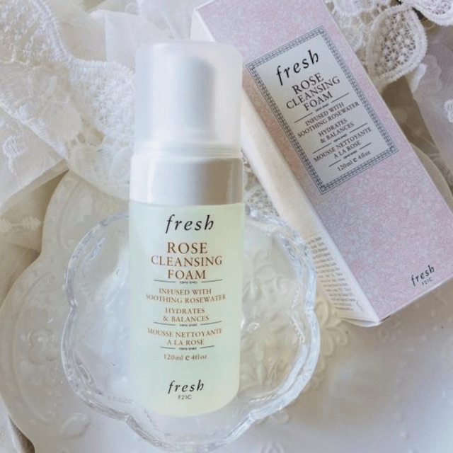 Sữa rửa mặt Fresh Rose Cleansing Foam 120ml