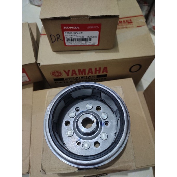 bánh đà vô lăng wave @, wave Rs 6 cuộn chính hãng Honda