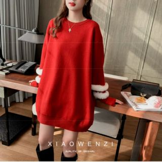 Váy len đỏ viền tay lông