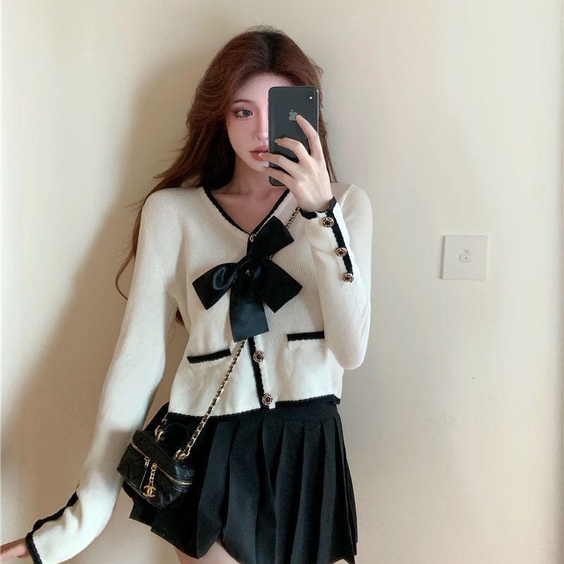 Áo cardigan dệt kim tay dài đính nơ thiết kế mới thời trang mùa thu 2021