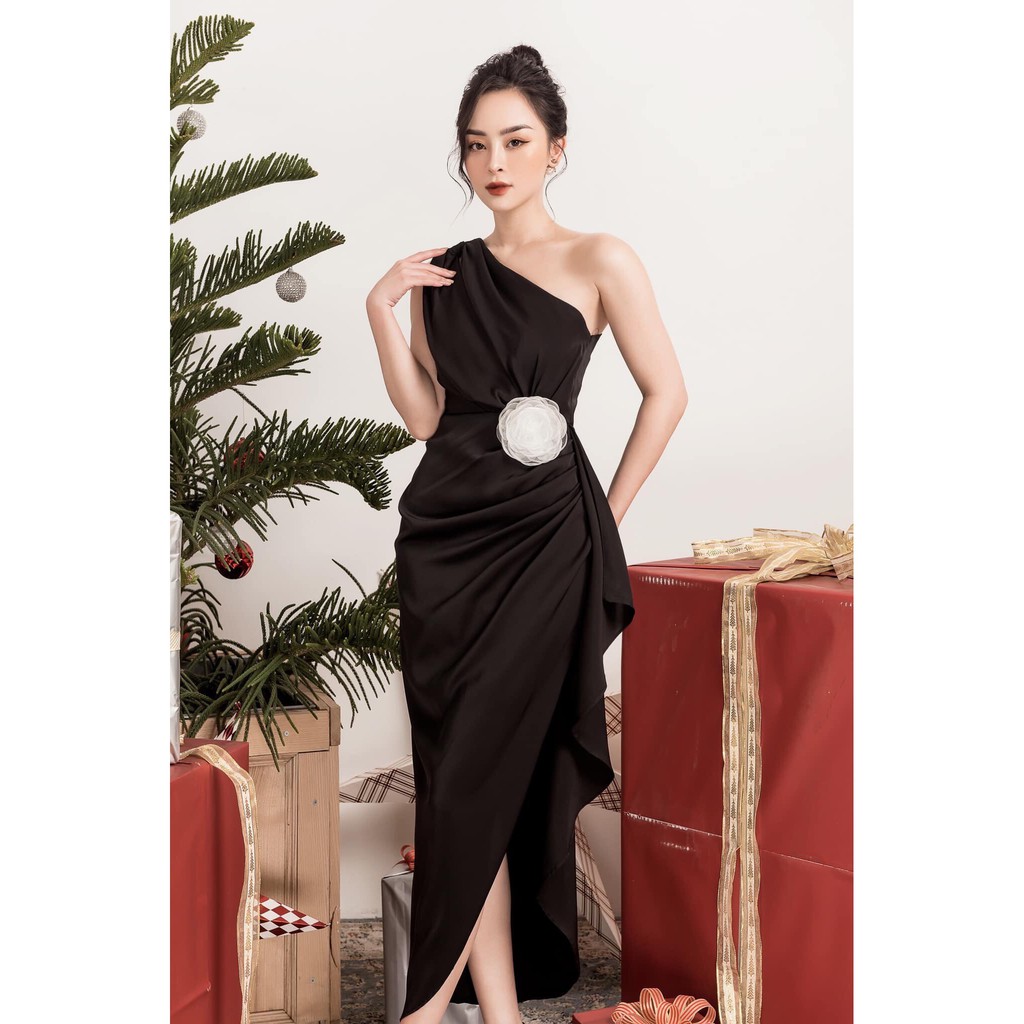 Đầm dạ hội kiểu lệch vai xẻ đùi phối hoa eo (HÀNG CAO CẤP)