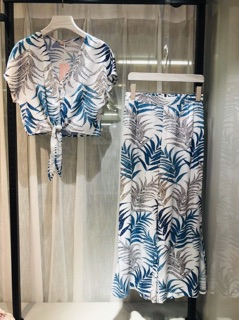 BỘ LỤA ÁO THẮT NƠ QUẦN DÀI XẺ TÀ CAO CẤP ( new)