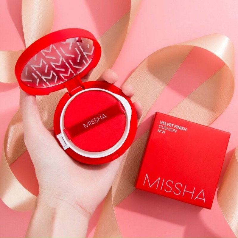 Phấn nước kiềm dầu lâu trôi Missha Velvet Finish cushion