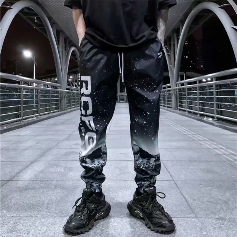 Dynamic Korean style long pants for men | BigBuy360 - bigbuy360.vn
