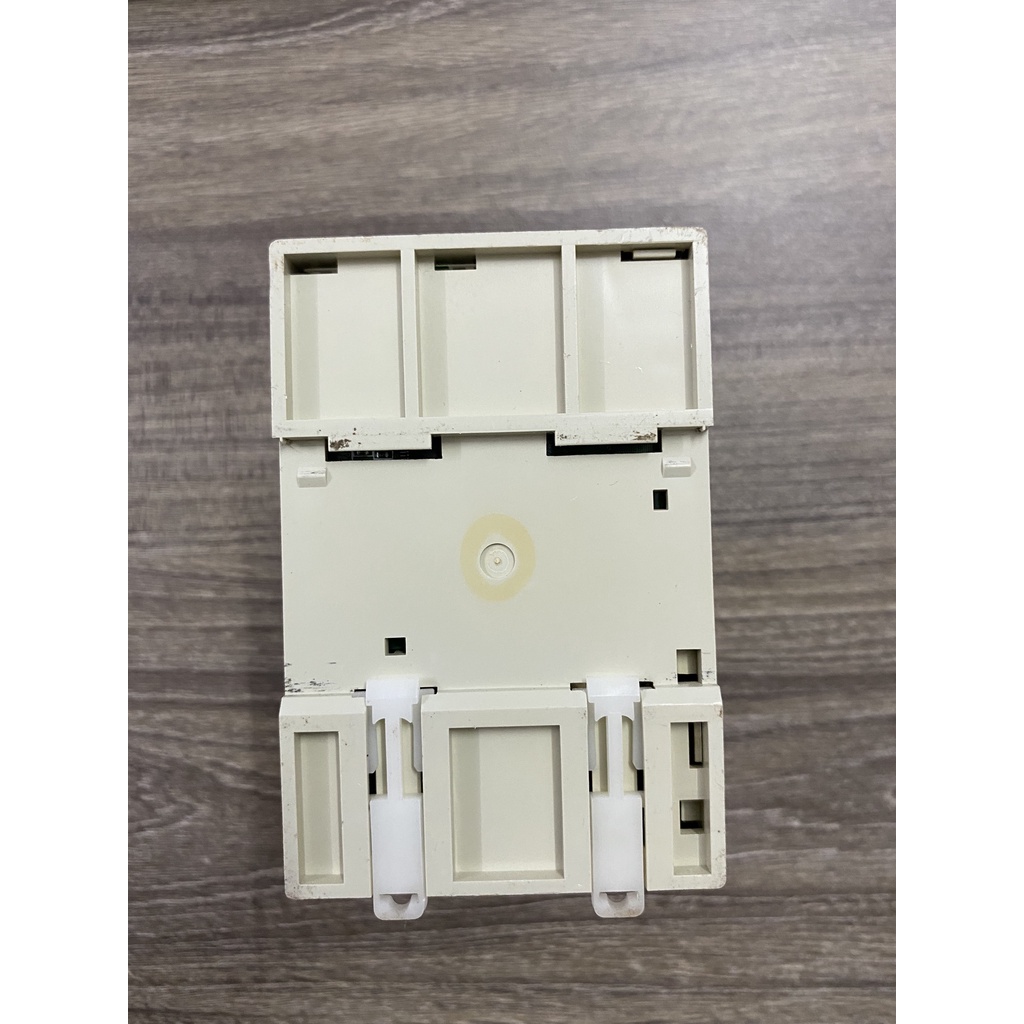 PLC MITSUBISHI  FX2NC-64MT  tháo máy