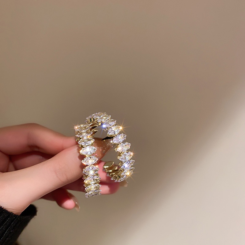 Khuyên Tai Chữ C Đính Đá zircon Xanh Lá Đơn Giản Thời Trang