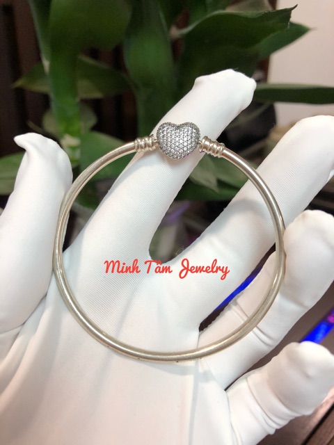 Vòng cứng bạc Thái khoá tim gắn đá Silver S925