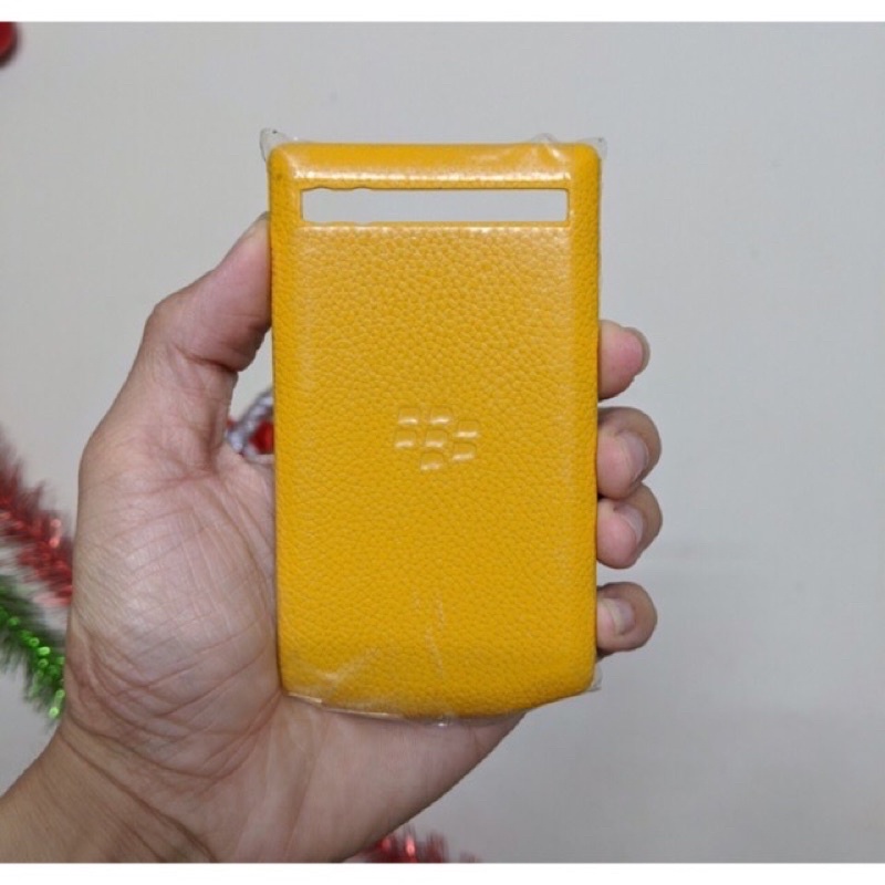 Nắp lưng điện thoại BlackBerry Porsche Design P’9983 NEW