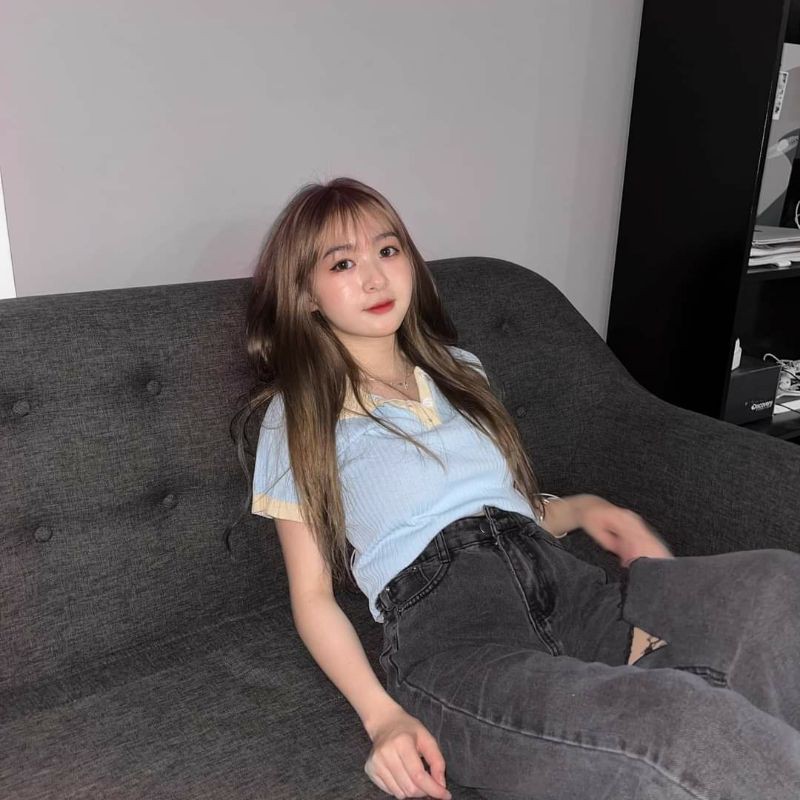 [ Sẵn quần jean size S và size L ] Set đồ áo polo tay ngắn + quần jean ống suông | BigBuy360 - bigbuy360.vn