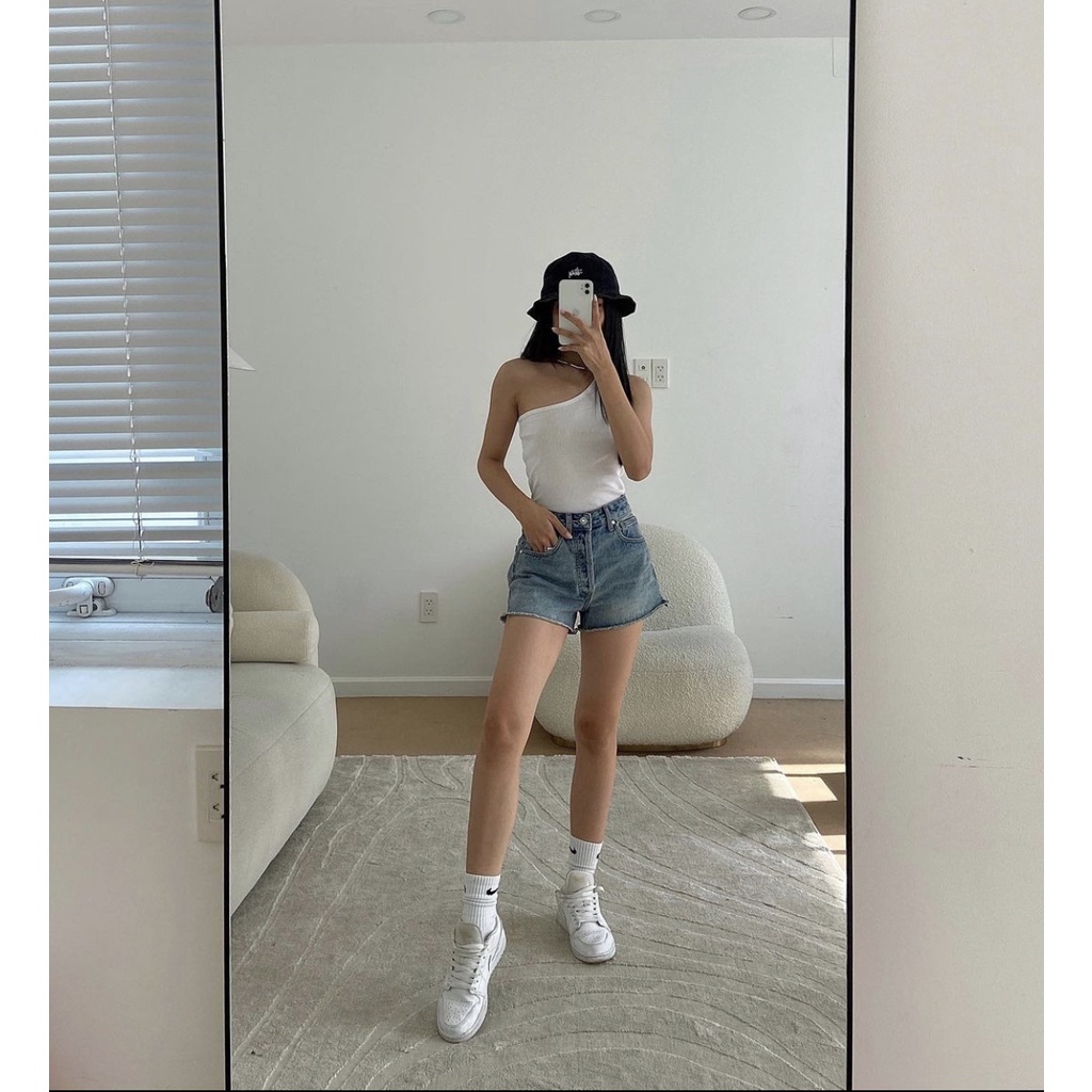 TheBlueTshirt - Áo Thun Nữ Lệch Vai Không Tay Màu Trắng - The Girl Next Door Tank - White
