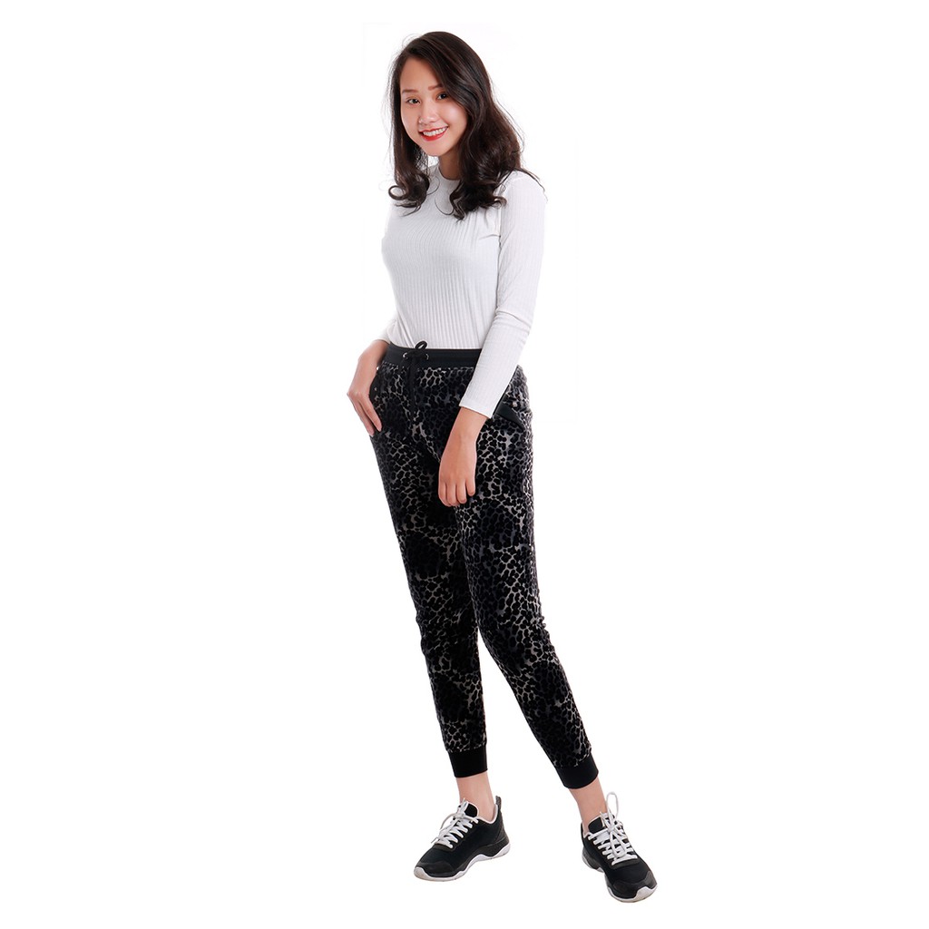 Quần Jogger nữ Narsis P7060 chất nỉ nhung