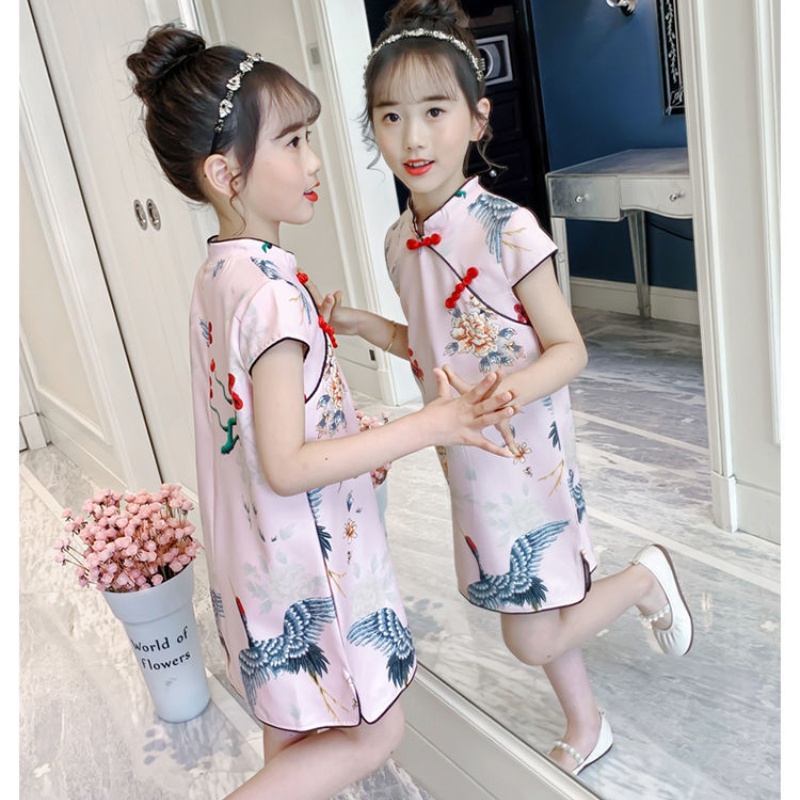 Đầm Sườn Xám Tay Ngắn Họa Tiết Hoa Phong Cách Trung Quốc Cho Bé Gái