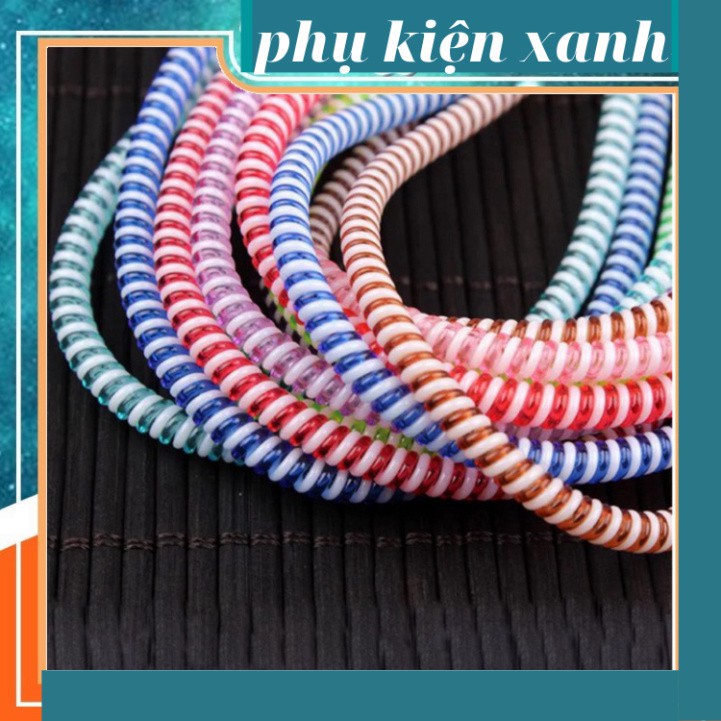 Dây quấn Sạc - Tai Nghe (Tai nghe quấn 4 dây, cáp sạc quấn 3 dây)