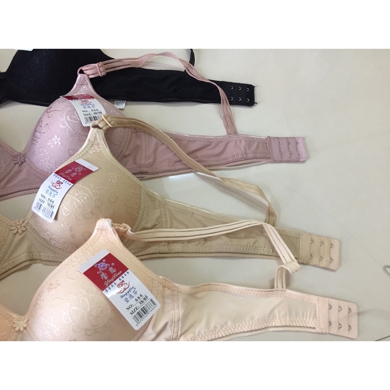 áo lót chuẩn hàng loại một luôn ạ mã số 666 hàng ko gọng ạ