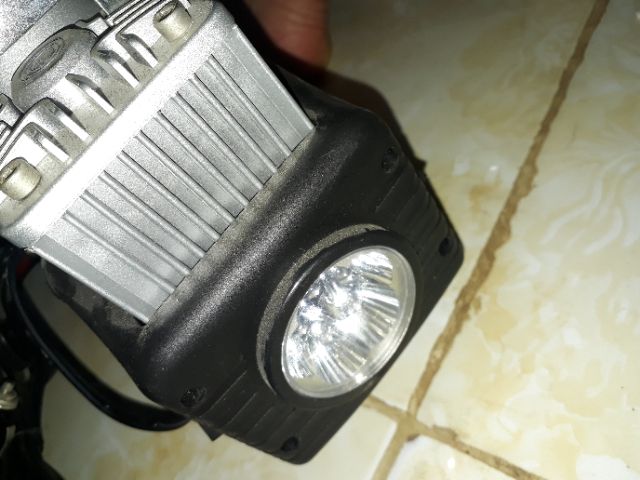 Sản phẩm gia đình làm: Bơm lốp ô tô lực mạnh 628 4X4 xy lanh kép