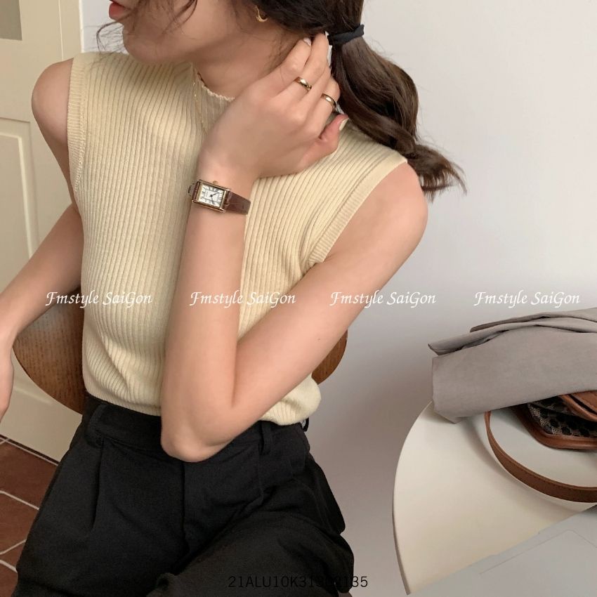 Áo len sọc tăm sát nách cổ trụ trơn cộc tay hàn quốc ulzzang thu đông Fmstyle Saigon 21ALU10K31302