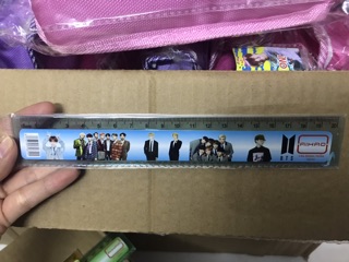 thước kẻ bts