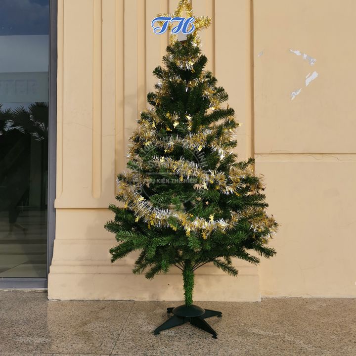 Cây thông noel 1m5 + ĐÈN LED trang trí nhà cửa, phòng khách, mùa giáng sinh tặng kèm ngôi sao và dây kim tuyến