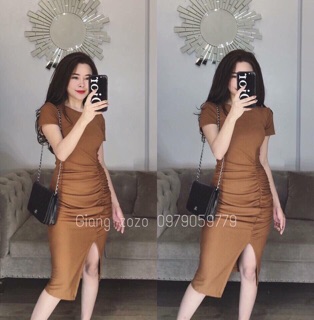 Váy body xẻ xếp chun