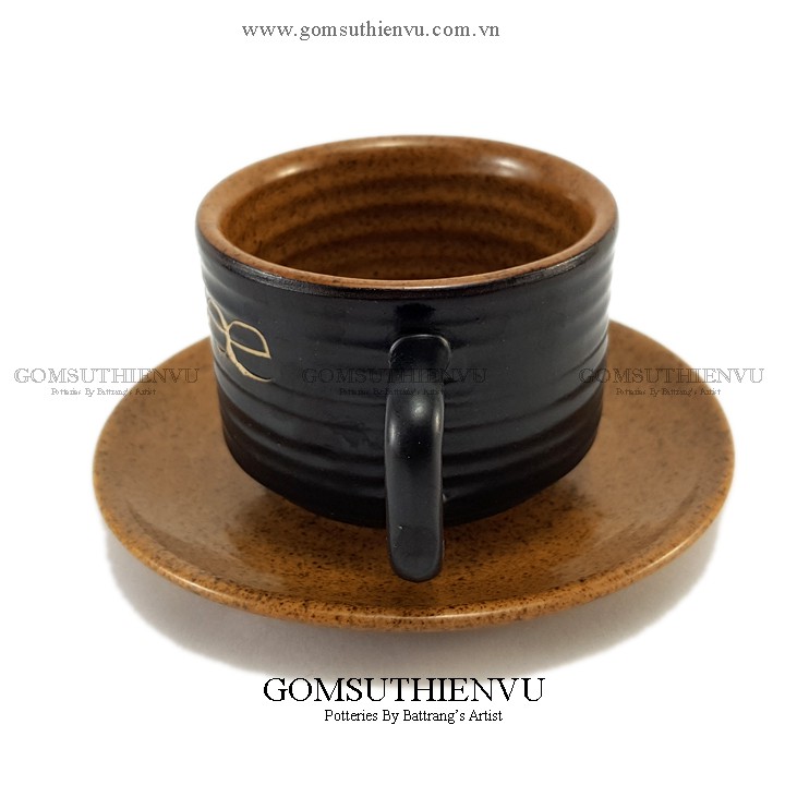Cốc cà phê gốm Bát Tràng men đen khắc chữ theo yêu cầu