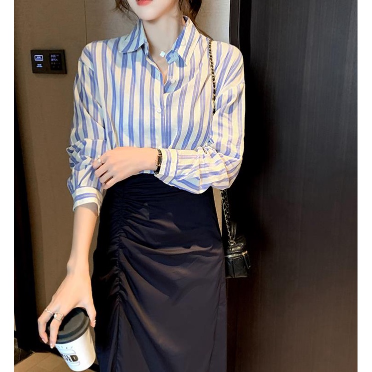 Áo Sơ Mi Nữ Dài Tay Họa Tiết Sọc Dọc Phong Cách Hàn Quốc Mới
