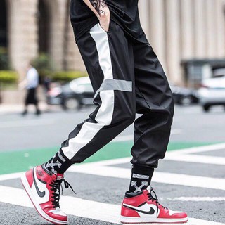 Quần Jogger Nam Nữ Dù Thể Thao Giới Trẻ Phản Quang BM Shop