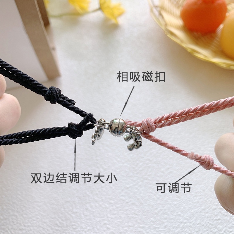Cặp Dây Cột Tóc Nam Châm Hình Phi Hành Gia Độc Đáo