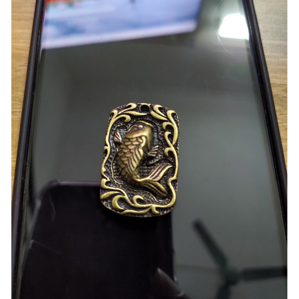 Thẻ bài Name tag Dog tag hoặc móc khóa hình Cá chép vượt Vũ môn bằng đồng đúc