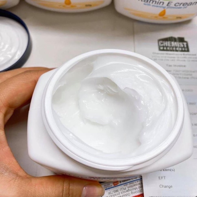 Kem dưỡng Redwin Vitamin E Cream 300g Úc chính hãng
