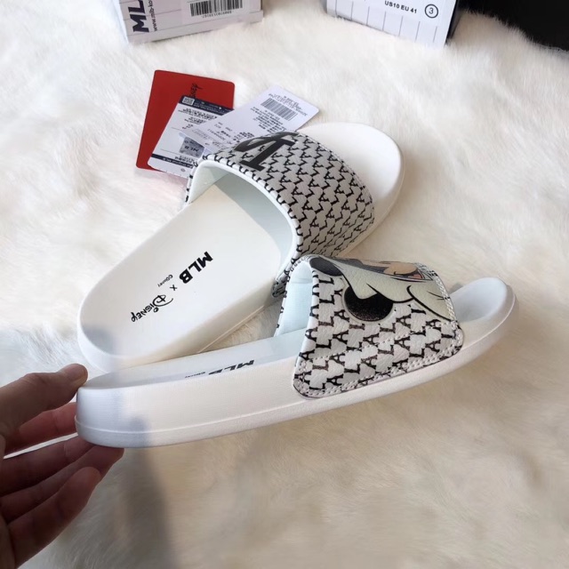 Dép Mickey Ny xuất xịn