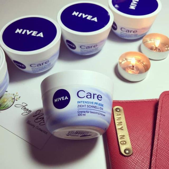 Kem dưỡng ẩm Nivea Care Đức.