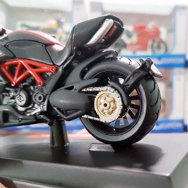 Mô Hình Xe Moto Ducati Diavel