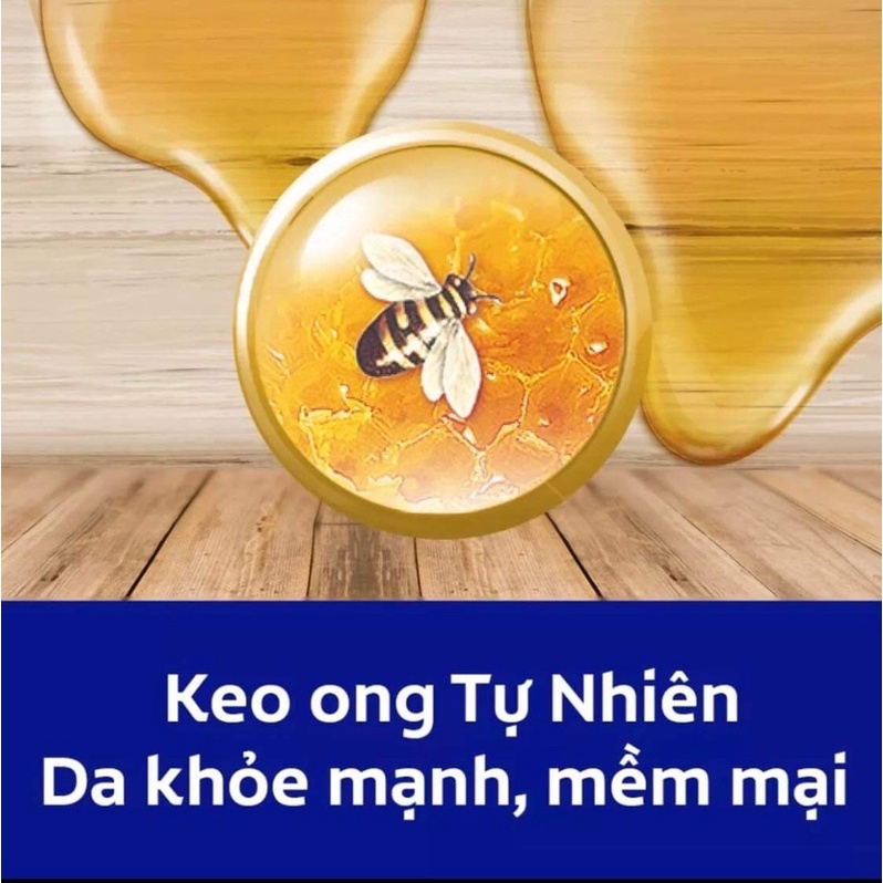 Nước rửa tay diệt khuẩn Protex Propolis keo ong 250ml/chai