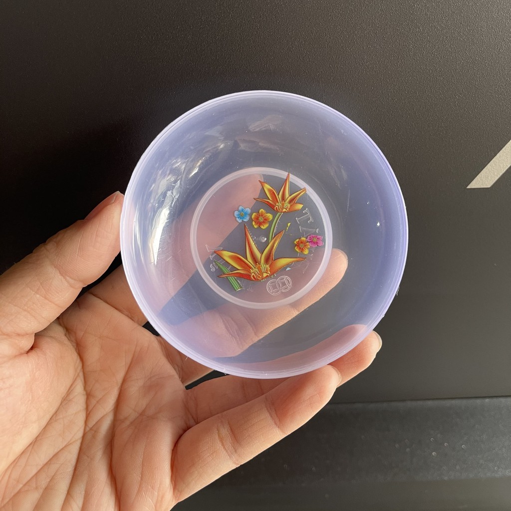 Chén, dĩa chấm nước mắm, gia vị Vĩnh Phát, màu xanh lá cây, trắng trong suốt, nhựa pe dẻo, không vỡ của gia dụng Du Thủy