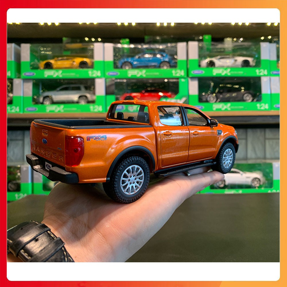 Xe mô hình Ford Ranger 2019 tỉ lệ 1:27 hãng Maisto