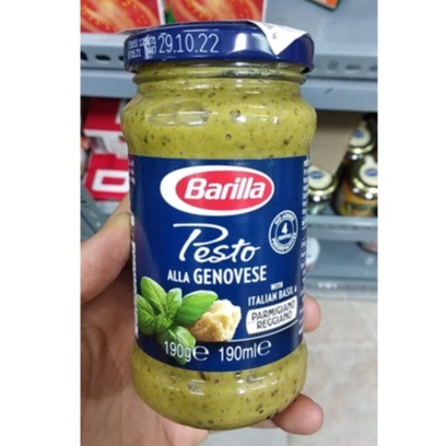 Sốt Pasta Pesto Basil & Rau Xà Lách Roquette hiệu Barilla chai 190mL