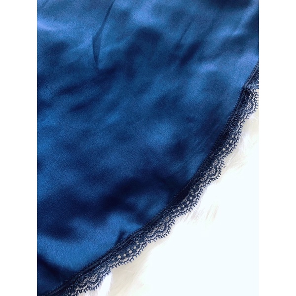 Đầm ngủ lụa satin 2 dây phối ren có mút ngực màu xanh coban kèm video và ảnh thật của shop