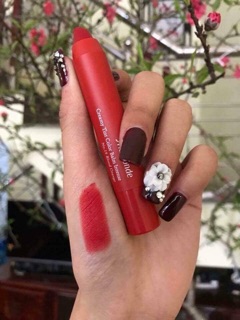 Son bút chì mamonde