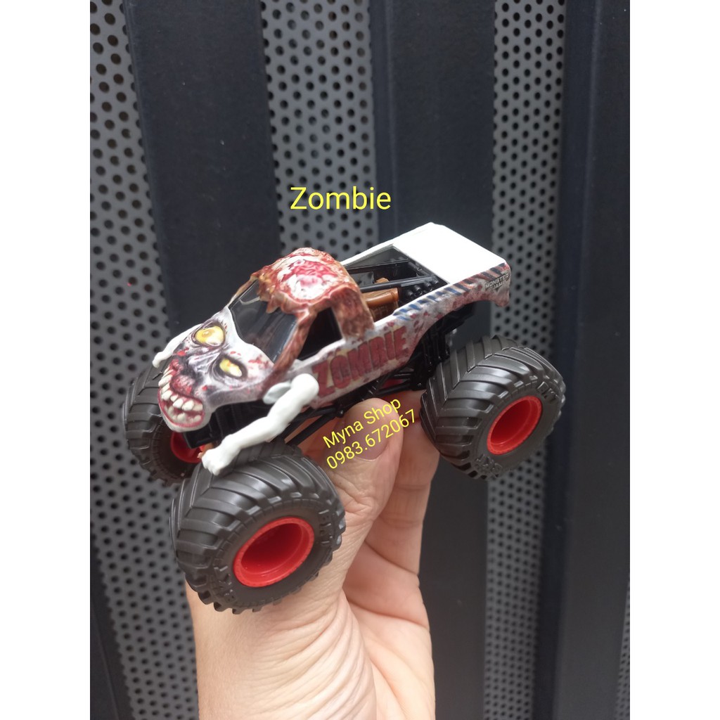 Xe địa hình Monster Jam đổi màu - Zombie