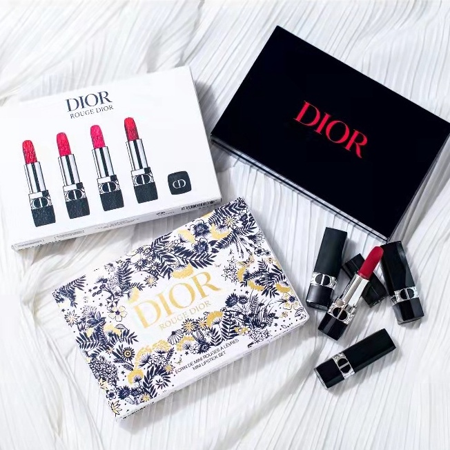 Bộ 4 Thỏi Son Môi Dio 1.5g*4# Phiên Bản Giáng Sinh Giới Hạn