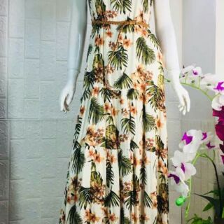 đầm cổ điển nhật của hương Lê