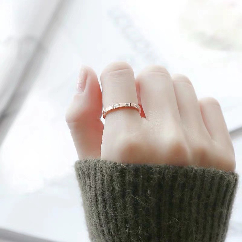 Nhẫn Thép Titan Mạ Vàng 18K Đính Kim Cương Độc Đáo Dễ Phối Đồ Thời Trang Nhật Hàn Cho Nam Nữ
