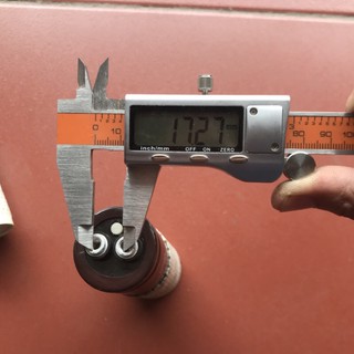 tụ điện 1500uF 250v